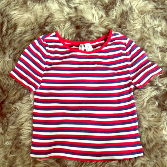 H&M Tops - Striped crop top H&M Tops - Striped crop top